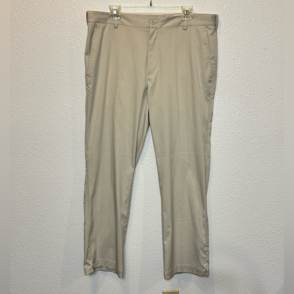 Nike‎ Men's Beige Chinos Golf Performance Pants 36x30 Flat Front Dri Fit
